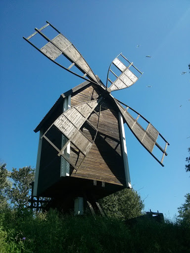 Calf Island Windmill