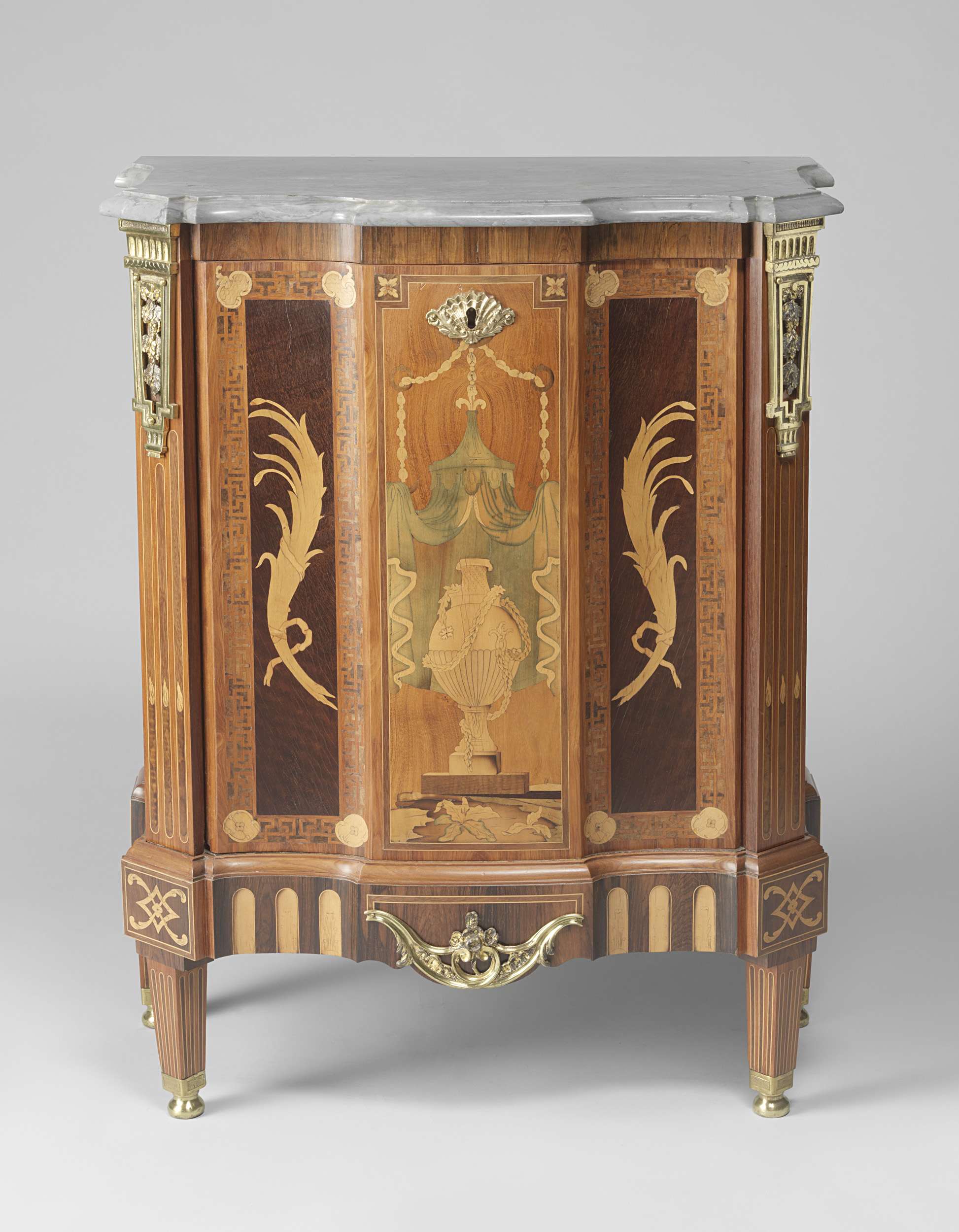 Commode en twee kastjes