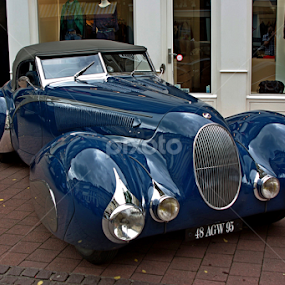 by Joseph Muller - Transportation Automobiles