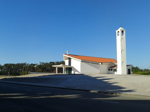 Igreja do Furadouro