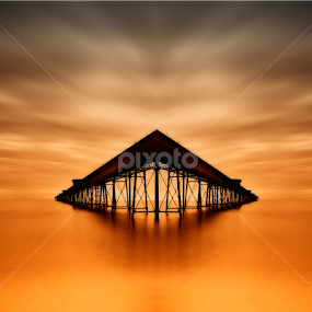  On Golden Pond by CLINT HUDSON - Landscapes Waterscapes