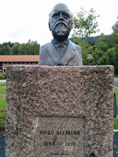 Viggo Ullmann