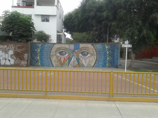Graffiti Ojos De Barranco