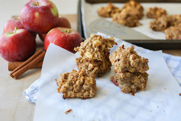 Apple Cinnamon Date Scuffins