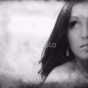 beauty by Terenti Bittner - Black & White Portraits & People