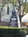 Avram Iancu statue