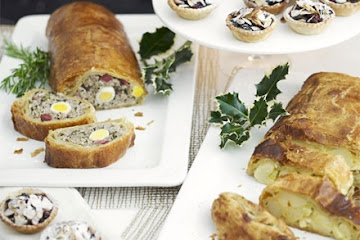 Garland sausage roll slice