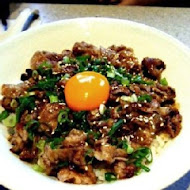 毛丼 丼飯專門店