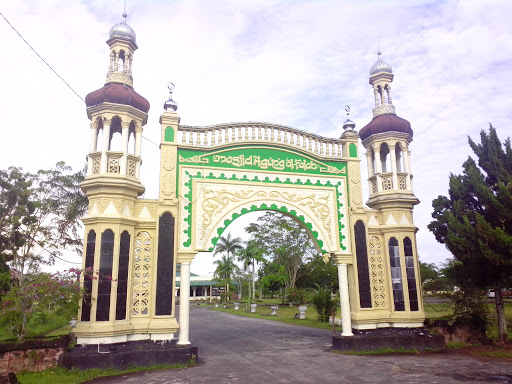 Gambar Gerbang Masjid Pagar Rumah