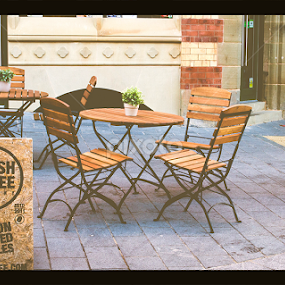 Cafe life by Lisa Davies - City,  Street & Park Street Scenes