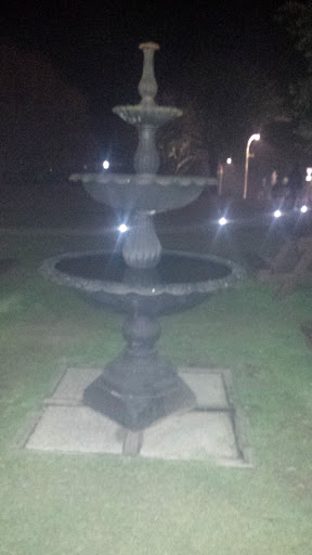 Amigos Fountain