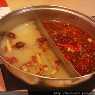 小蒙牛頂級麻辣養生鍋(西門店)