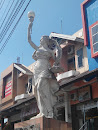 Patung Dewi Lampu