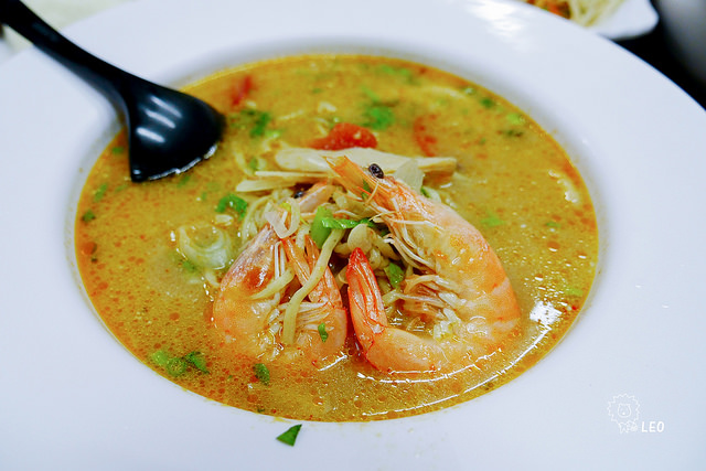 黃石市場內平價泰式料理 泰道地