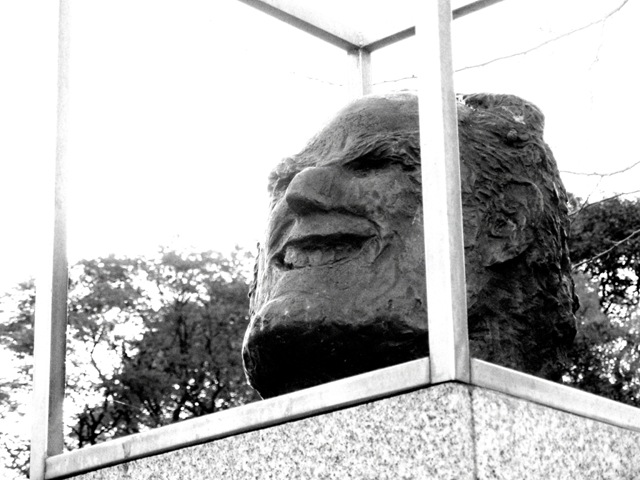 [Decapitado jardines recoleta[5].jpg]