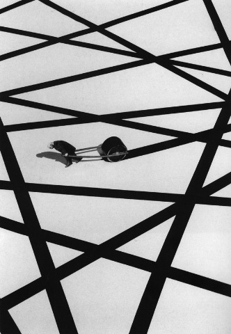 [gilbert_garcin_home_straight[5].jpg]