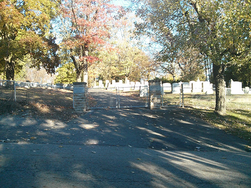 Oheb Zedek Cemetery