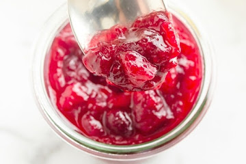 Port Cranberry Pear Sauce
