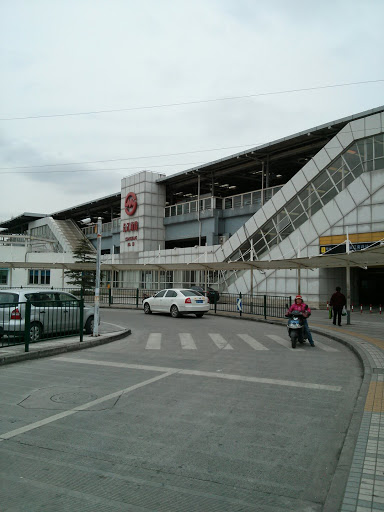 长江南路站