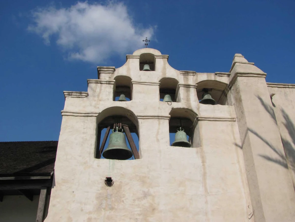 mission-san-gabriel-los-angeles - Mission San Gabriel Arcángel in Los Angeles.
