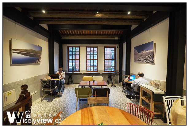 蛙咖啡永樂店＠大稻埕迪化街特色文創咖啡，近霞海城隍廟