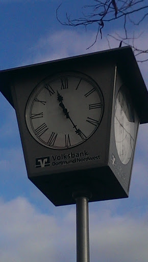 Antike Uhr Volksbank 