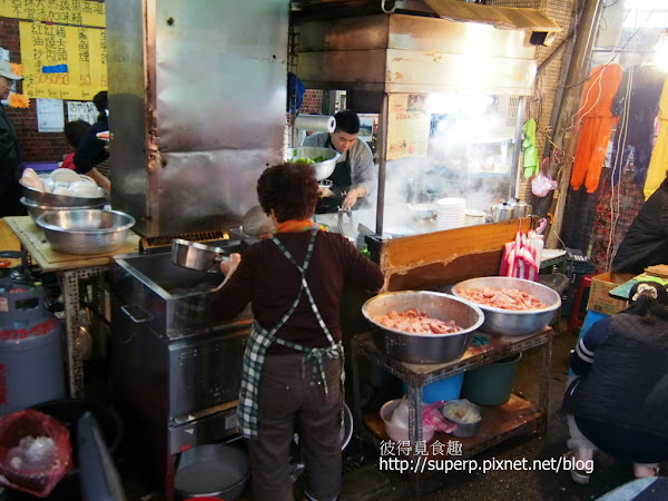 阿角紅燒肉 網友評價 菜單 訂位電話及地址 愛食記