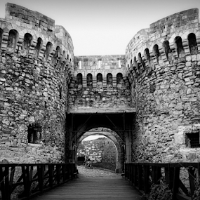 by Tatjana Koljensic - City,  Street & Park Historic Districts