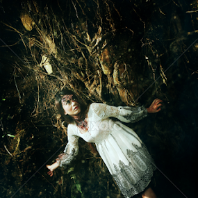 Lost In The Woods by Mas Adib Zahiruddin - People Portraits of Women