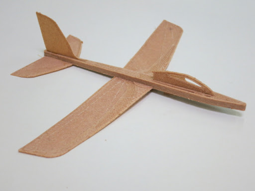 Our 3d-printed wooden glider, flight-worthy after half a day.