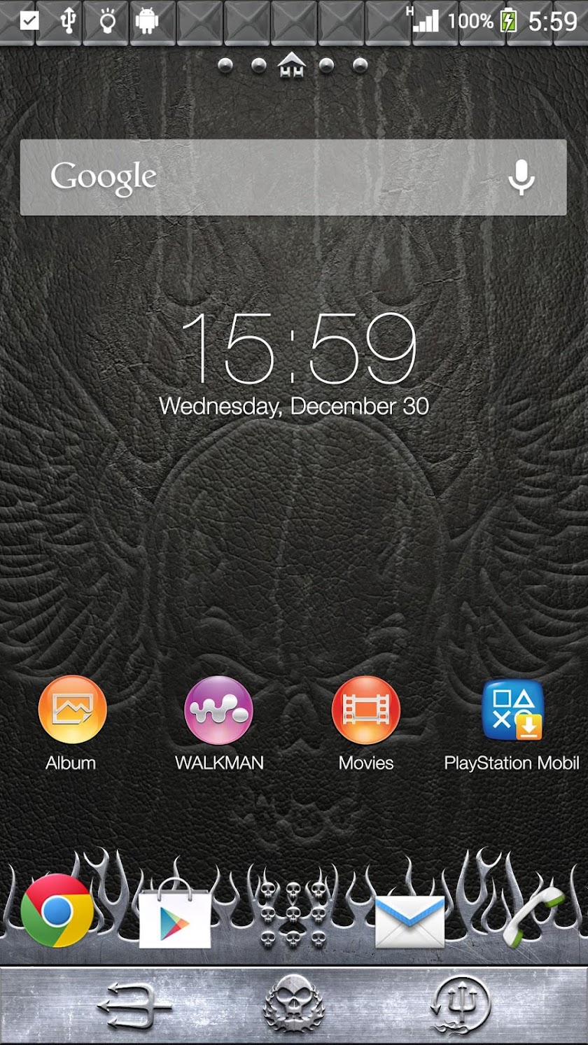 XPERIA™ Headbanger Theme Screen 2