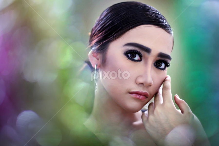 Dewi Amore by Aldi Insight - People Professional People