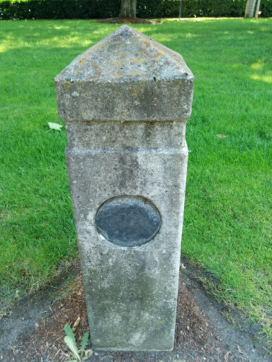 Vancouver Trail Marker #4