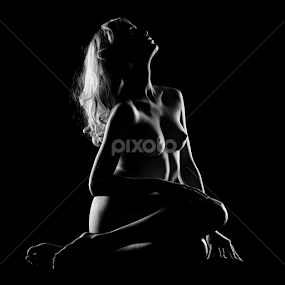 by Pawel Wodnicki - Nudes & Boudoir Artistic Nude