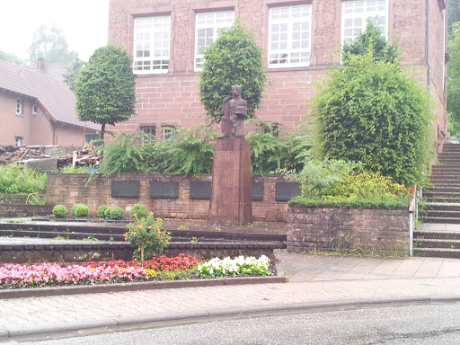 Waldfischb.-Burgalben Kriegerdenkmal 1914/18