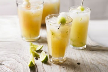 Melon spritzers