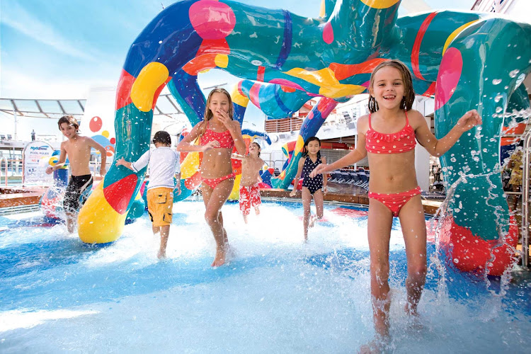 Your kids will have fun splashing around in the H20 Zone water park aboard Oasis of the Seas.