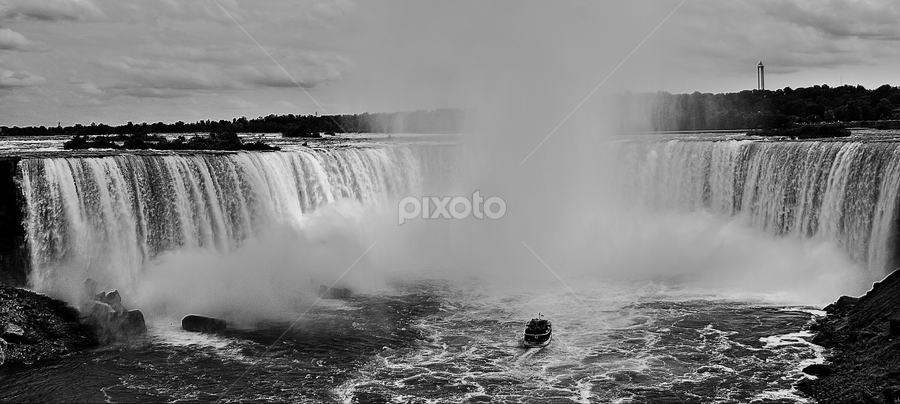 Niagara falls..... by Nikhil Shah - Landscapes Waterscapes