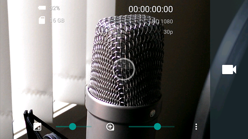 VidClip: Material Video Camera Screen 3