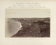 Gezicht op Totland Bay en Coldwell Bay, Isle of Wight