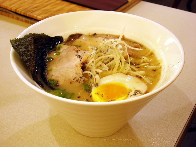 Ultimate Tonkotsu Ramen Goku Raku Ramen Malaysia Food Restaurant Reviews