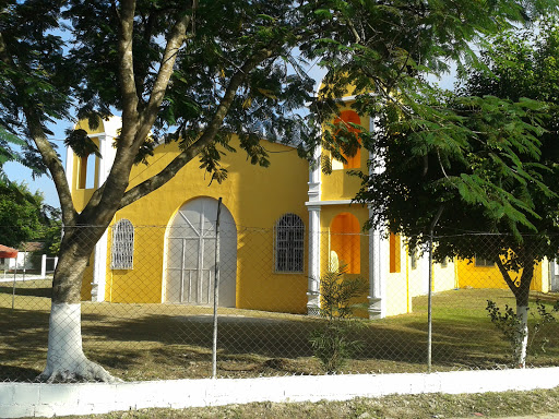 Iglesia Católica Barrio Villa Concepción,  Santa Elena Petén