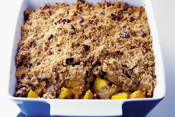 Mango, pear & ginger crumble