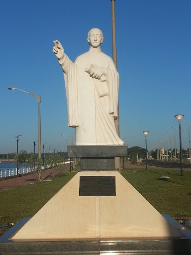 Monumento Padre Bolik