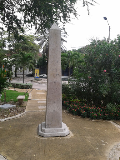 Obelisco Escultura