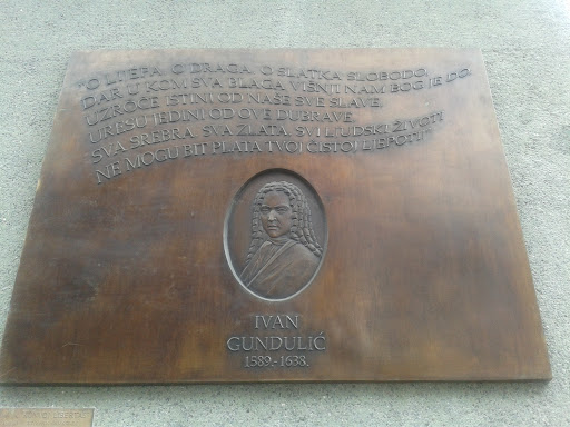 Ivan Gundulić Relief
