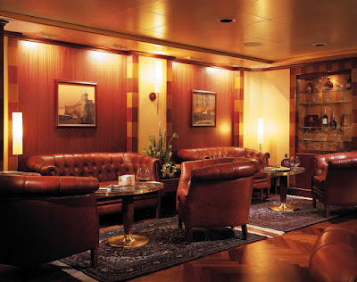 If you're a cigar smoker, the Humidor by Davidoff Cigar Club on Silver Whisper is a great place to lounge.
