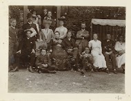 Portret van de families Kessler en Heyning tijdens een vakantie in de Harz, helemaal links Dolph Kessler