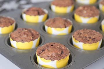 Dulce de Leche Chocolate Banana Muffins