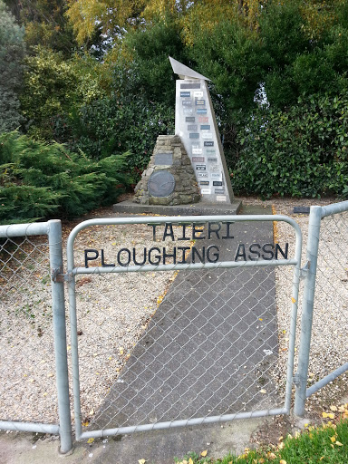 Taieri Ploughing Monument